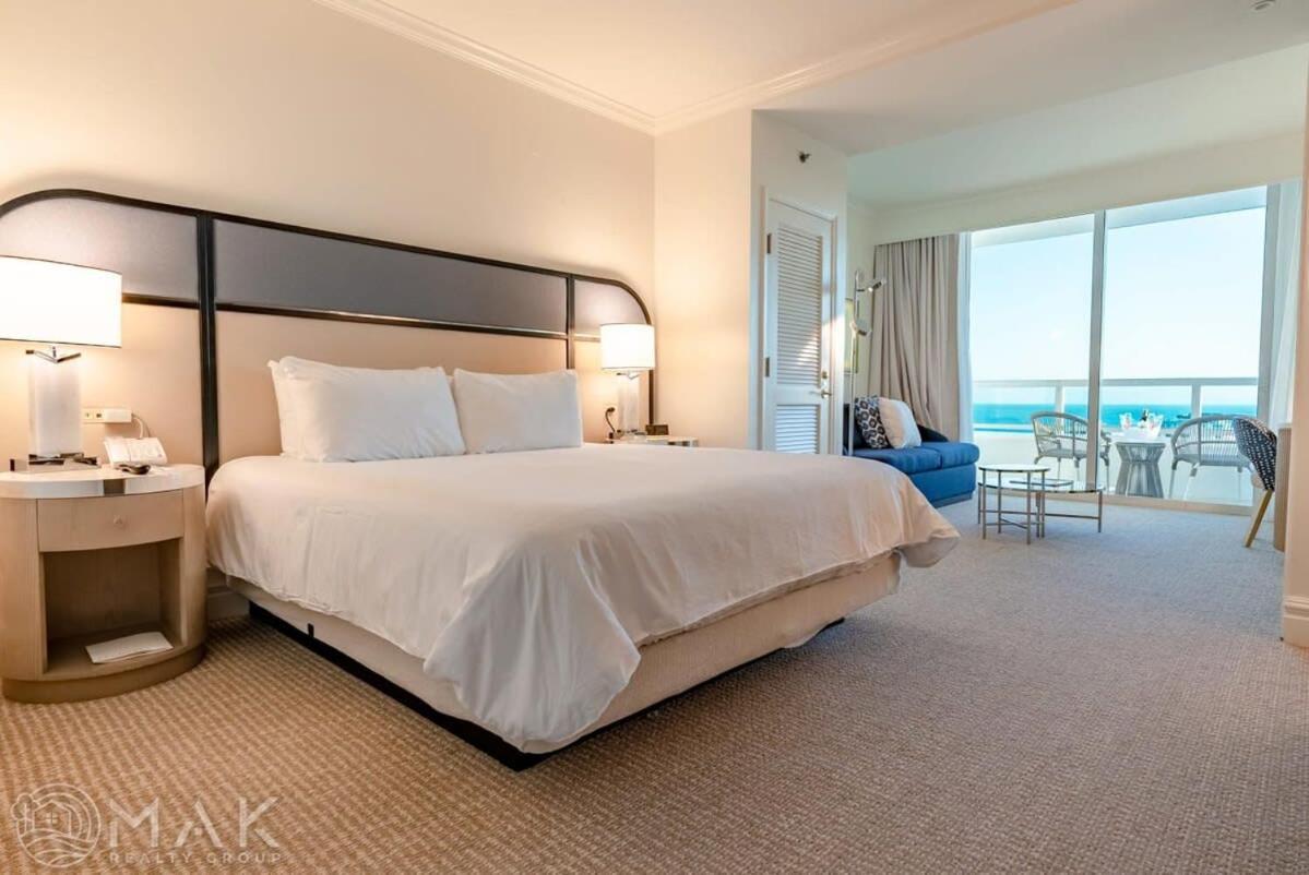Fontainebleau Resort High Floor W Ocean Views Miami Beach Exterior photo